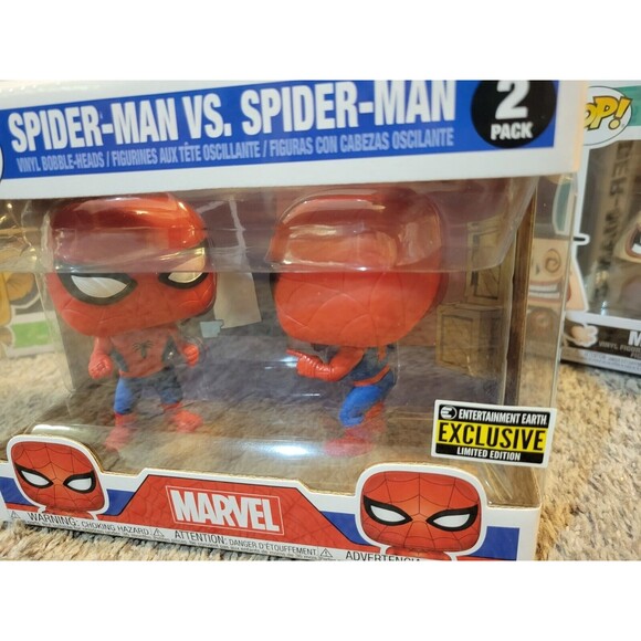 Funko Pop Spiderman Vs. Spiderman 2 Pack Pop Vinyl Figure EE Exclusive - Picture 2 of 8